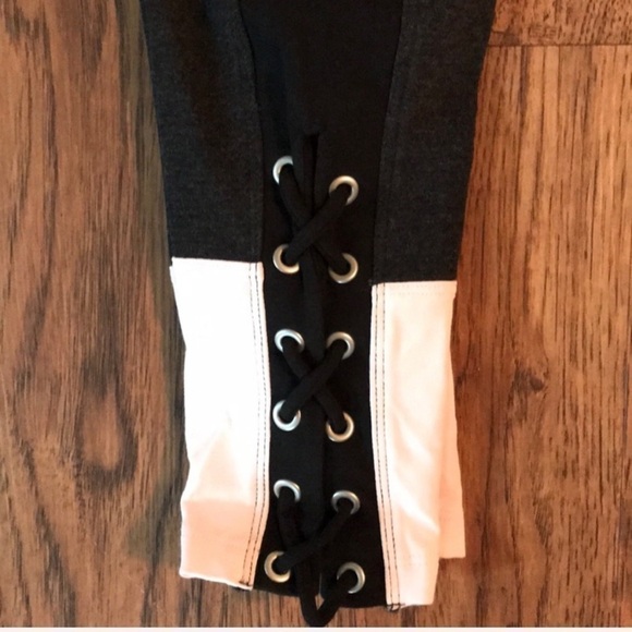 VS PINK Cotton High Waist Ankle Lace-Up Leggings - Picture 3 of 8